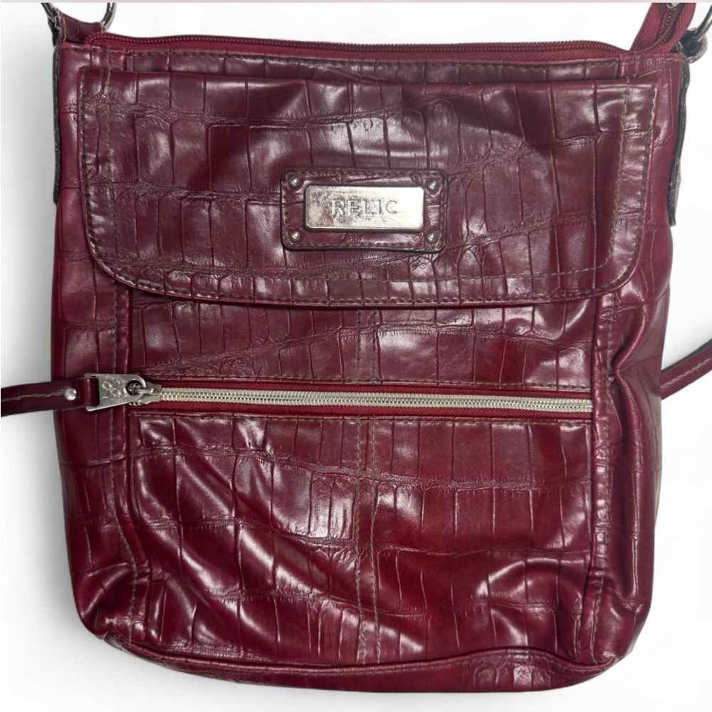 Relic‎ Deep Red Croc-Embossed Crossbody Bag